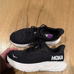 Hoka Black and White Cushioned Running Shoes women  6.5